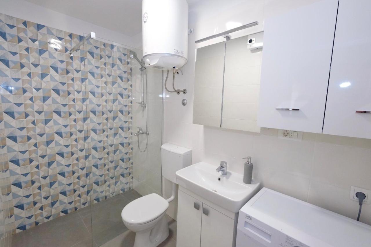 Apartment Smile Solin Exterior photo