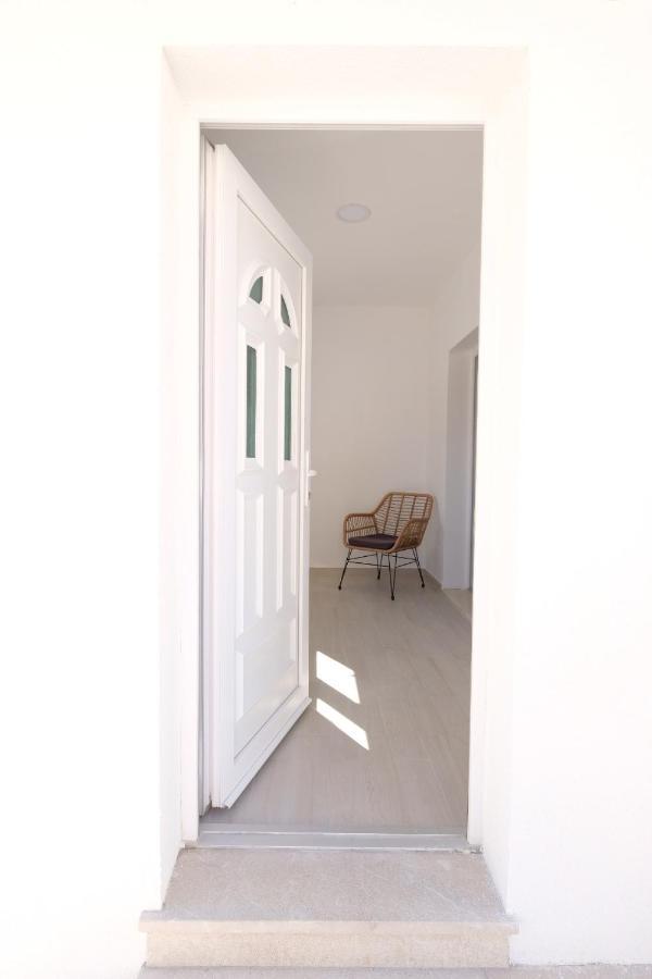 Apartment Smile Solin Exterior photo