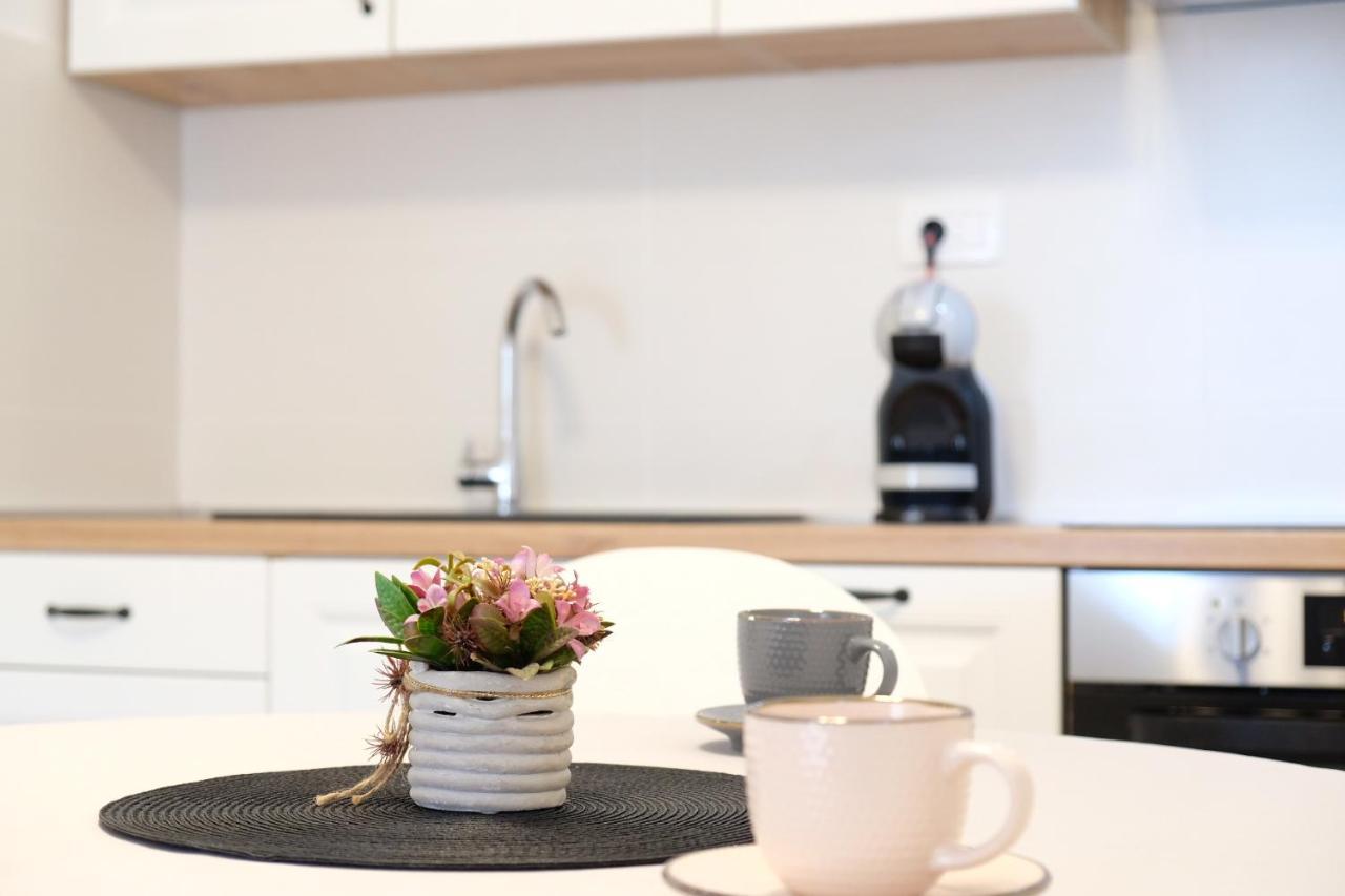 Apartment Smile Solin Exterior photo